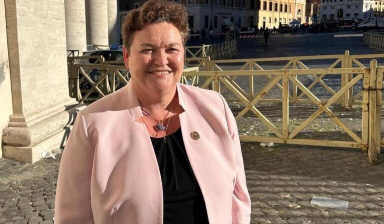 Mar Muñoz-Visoso: “Hispanos representan el 70% del crecimiento de católicos en Estados Unidos»