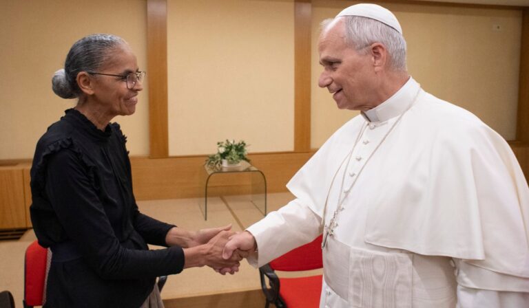 Marina Silva invita al Papa León XIV a la COP30 para que este evento pase a la historia