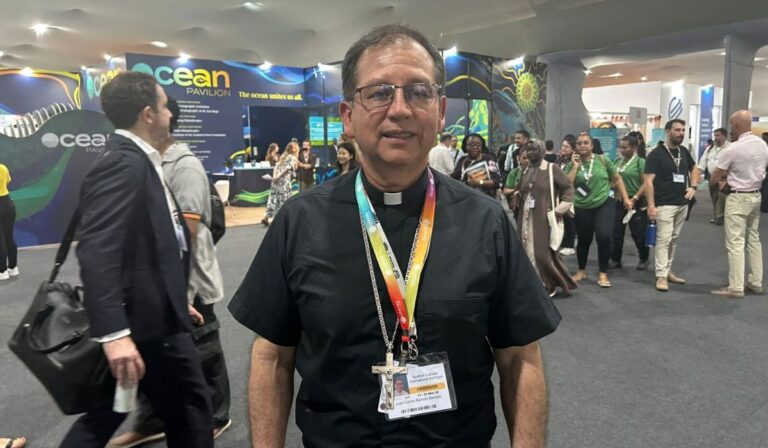 Iglesia latinoamericana exige reparaciones históricas y conversión ecológica integral durante la COP 30 en Brasil