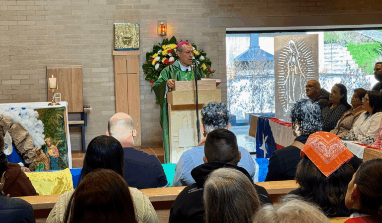 Monseñor Lizardo Estrada: “El predicador no busca aplausos, sino conversión; escucha antes de hablar y sirve antes de exigir”