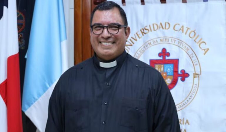 Panamá: Iglesia y comunidad académica celebran nombramiento del nuevo rector de la Universidad Santa María Antigua