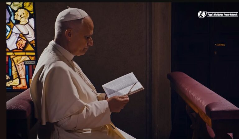 ‘Reza con el Papa’: León XIV vincula la oración bíblica con el servicio a los más vulnerables del mundo