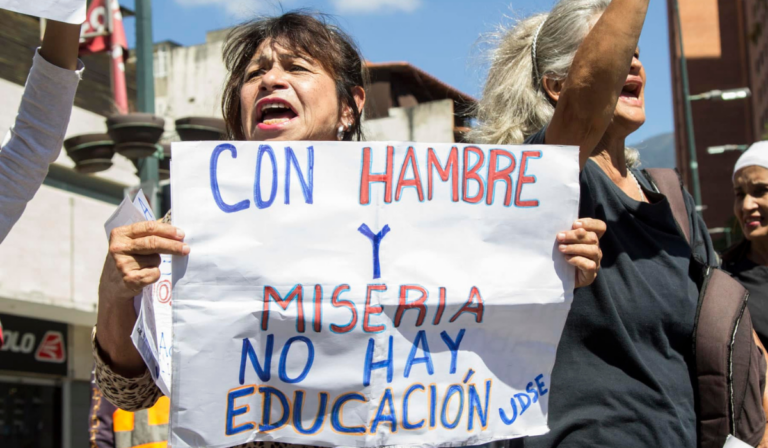 Obispos aseguran que “ser maestro en Venezuela es un acto de heroísmo cotidiano”