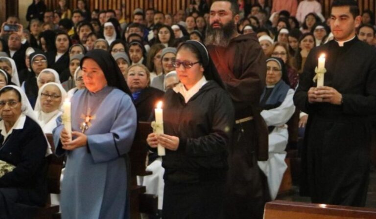 Iglesia en Colombia presenta subsidio para vivir la Jornada Mundial de la Vida Consagrada 2026