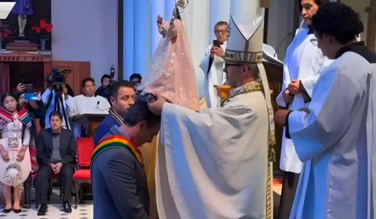 Bolivia: Oruro conmemora 245 años de gesta libertaria bajo la bendición de la Virgen del Socavón y el llamado a la unidad nacional