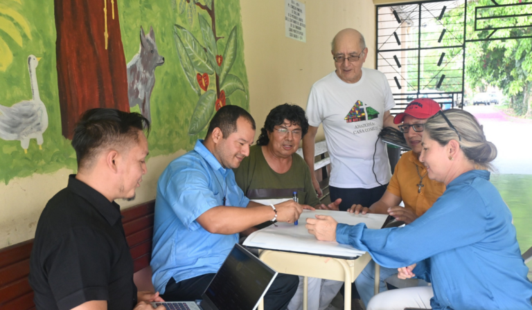Red de Iglesias y Minería: formación misionera en Aguarico analiza el impacto socioambiental en la Amazonía