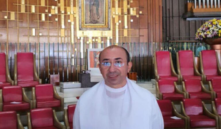 Padre Alejandro Álvarez, un testimonio desde la Pastoral de la Salud en Yucatán: «Hablar de espiritualidad en la medicina no es un lujo»