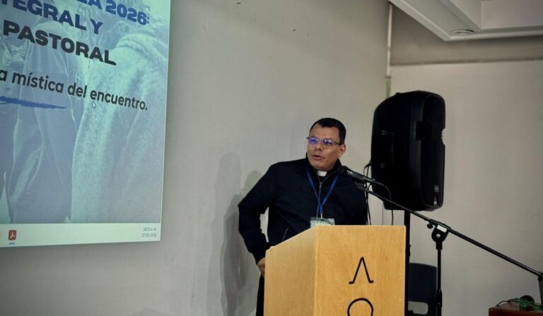 Arturo Arrieta: políticas migratorias excluyentes profundizan el sufrimiento del pueblo migrante