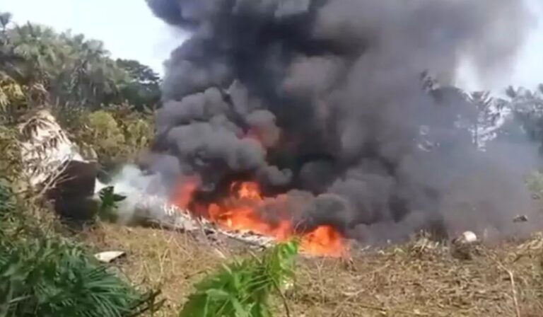 Iglesia Castrense de Colombia acompaña con oración a víctimas tras tragedia aérea militar