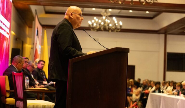 Desde Costa Rica, monseñor José Manuel Garita llama a fortalecer la cultura del cuidado en el V Congreso de Ceprome