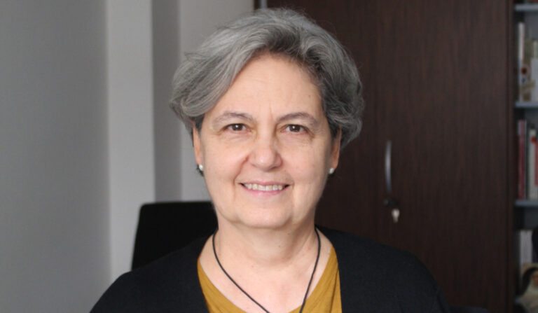 “Verdad y reparación”: el desafío de romper el silencio en la Iglesia, según Rosaura González