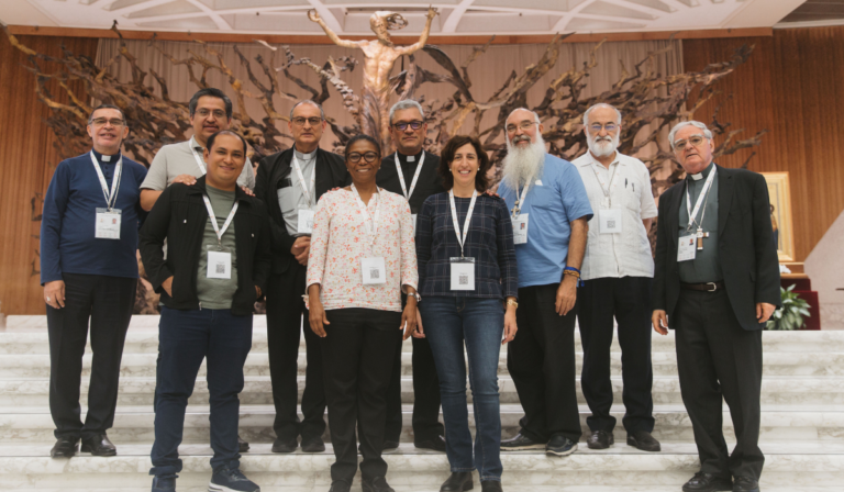 Celam lanza la licenciatura en Teología pastoral sinodal, la primera en la historia de la Iglesia latinoamericana
