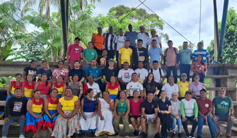 Docentes amazónicos dinamizan la educación intercultural en la triple frontera Colombia, Brasil y Venezuela