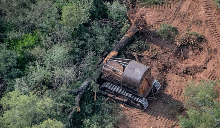 ¿Existe la voluntad de abandonar los combustibles fósiles? Aportes de la Red de Iglesias y Minería a la Cumbre de Santa Marta