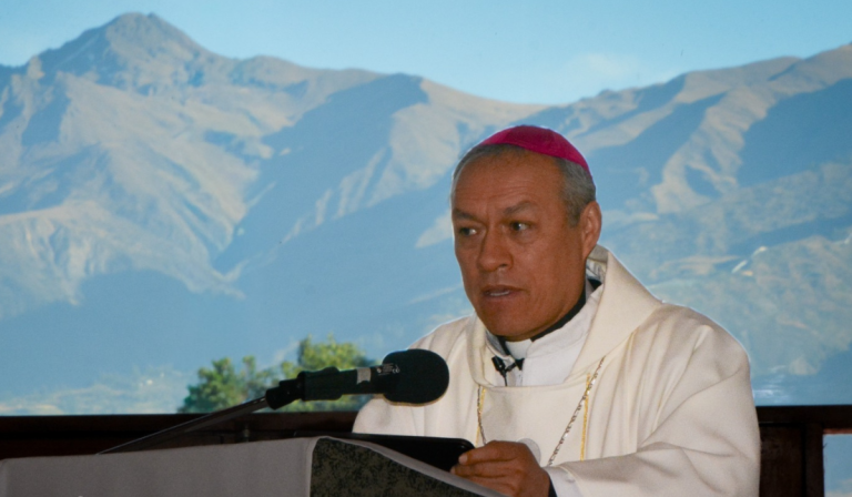 Mons. Lizardo Estrada: “No podemos caminar con Cristo si negamos caminar con el hermano que piensa diferente”