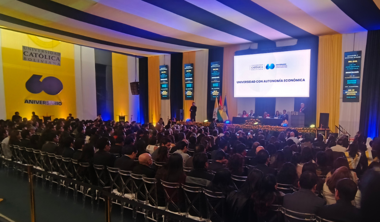 La Universidad Católica Boliviana celebró 60 años proyectando una educación inclusiva, científica y humanista